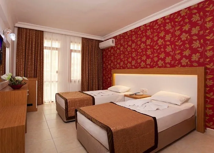 Готель Diamore 3*