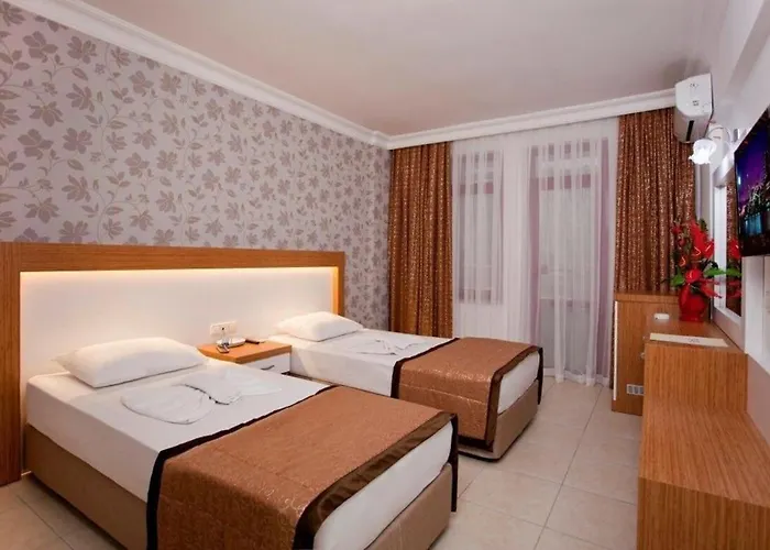 Diamore Otel 3*